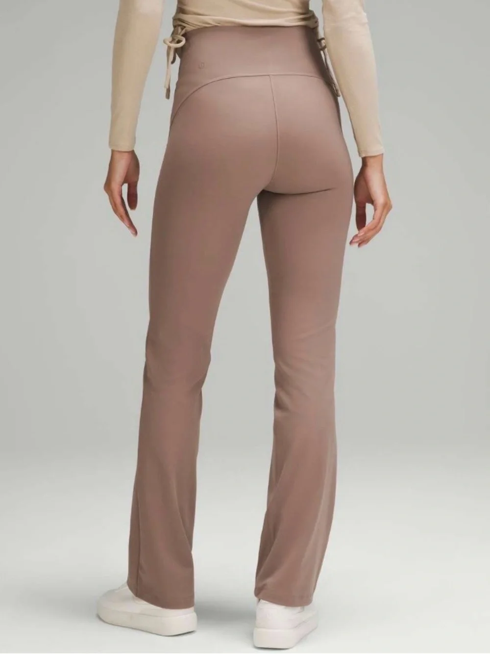 Lululemon Smooth Fit Pull-On High-Rise Pant Size 8 Taupetastic NWOT
